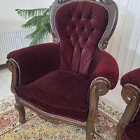 مبل مخمل زرشکی