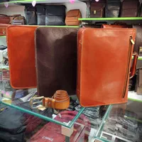 کیف چمدان اداری چرم طبیعی اصل مدل هدیه تولد|کیف، کفش، کمربند|شیراز, اصلاح‌نژاد|دیوار