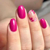 آموزش کاشت ناخن با مدرک