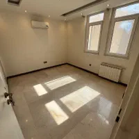 فروش یکجا ۲۴۲ متر شهرک هما ۲ واحد ۱۵۰ متری|فروش خانه و ویلا|تهران, پونک|دیوار