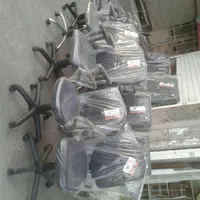 میز نو  و صندلی استوک تعداد بالا|میز و صندلی غذاخوری|قم, نیروگاه|دیوار