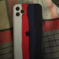 اپل iPhone 11 Pro با حافظهٔ ۶۴ گیگابایت