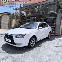 دنا پلاس اتوماتیک، مدل ۱۴۰۲
