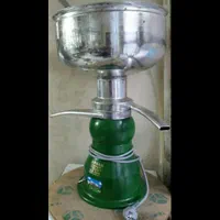 چرخ شیردستی برقی/خامه گیر/کره گیر/دوغ زن/مرغ خردکن|فروشگاه و مغازه|رشت, حمیدیان|دیوار
