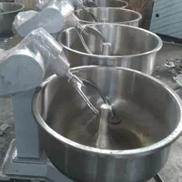 خمیرگیر آک+تنور چرخدار گلی+یخچال نوشابه و تخمه پز|فروشگاه و مغازه|خلخال, |دیوار