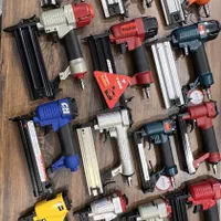 میخکوب منگنه میخ کوب بادی|ماشینآلات صنعتی|مشهد, هنرور|دیوار