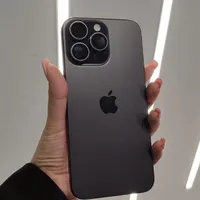 اپل iPhone 15 Pro Max با حافظهٔ ۲۵۶ گیگابایت