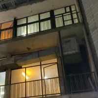 کلنگی ۱۷۰ متری درب مترو انقلاب با تجاری