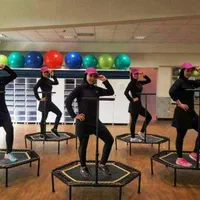 کلاس ورزشی جامپینگ فیتنس