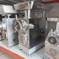 چرخ گوشت صنعتی ۳۲ طرح امگا مدل EC75