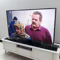 گلس محافظ صفحه تلویزیون    و براکت پایه دیواری