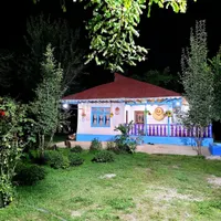 اجاره ویلا باغ سنتی دربست|اجارهٔ کوتاه‌مدت ویلا و باغ|رشت, معلم|دیوار