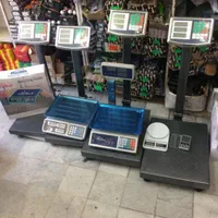 ترازو ۴۰ کیلویی دیجیتال فروشگاهی علمک دار و ساده|فروشگاه و مغازه|شیراز, بازار|دیوار