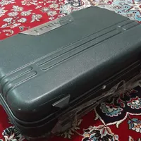 در عدد چمدان مسافرتی ژاپنی و یک عدد صندوق پلیطی|کیف، کفش، کمربند|اصفهان, شاهد|دیوار