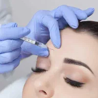 تزریق بوتاکس مصپورت اصل ۷۵۰ توسط پزشک در مطب|خدمات آرایشگری و زیبایی|شیراز, قدوسی غربی|دیوار