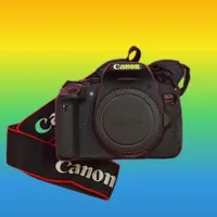 دوربین Canon700D به همراه لنز ۱۸ .۱۳۵