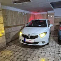برلیانس H220 اتوماتیک، مدل ۱۳۹۵