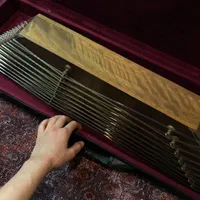 سنتور کاملا تمیز و نو|سازهای سنتی|اصفهان, آبشار|دیوار