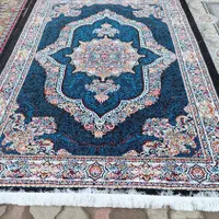 انبار بزرگ فرش در شهرصعومه سرا|فرش|صومعه‌سرا, |دیوار