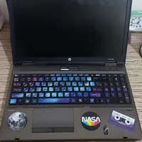 لبتاب hp به همراه وسایلش