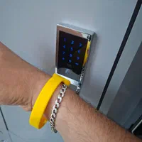 قفل کمد رمزی تاچ و کارت هوشمند|فروشگاه و مغازه|تهران, صادقیه|دیوار