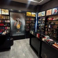 فروشنده خانم نیمه وقت