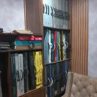 فروش عمده کاغذدیواری و پارکت زیر قیمت کارخانه