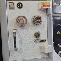 گاو صندوق کاوه مدل ۲۵۰ گاوصندوق