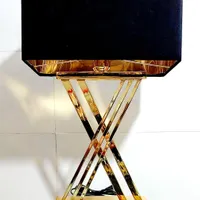 آباژور رومیزی