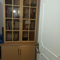 کتابخانه و بوفه