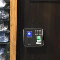 حضور غیاب  حضور و غیاب  حضوروغیاب دستگاه حضور غیاب