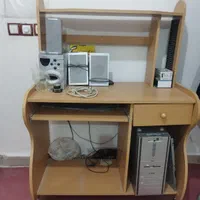 میز کامپیوتر