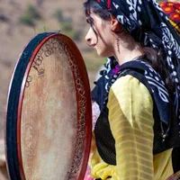 آموزش تخصصی دف ،سنتور و گیتار و تنبک فقط به بانوان|خدمات آموزشی|اصفهان, هفتون|دیوار