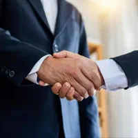 فروش سازمانی لپ تاپ (همراه با فاکتور رسمی)