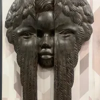مجسمه ورساچه