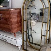آینه قدی پنجره ای