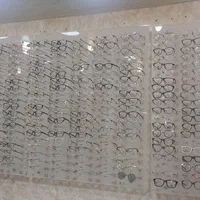 فروشنده خانم یا اقا
