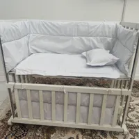 گهواره کنار تخت مادر|تخت و سرویس خواب|تهران, آذری|دیوار