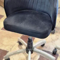 صندلی استاد کار ناخن/سالن زیبایی|آرایشگاه و سالنهای زیبایی|خمینیشهر, |دیوار