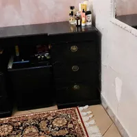 ویترین شیشه ای     میز ارایشی ۶ کشو     میز تلفن|بوفه، ویترین، کنسول|تهران, امیریه|دیوار