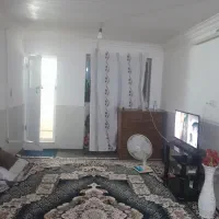 یک واحدهم کف بدون اتاق به یک خانم اجاره داده میشود|اجارهٔ خانه و ویلا|مشهد, کوی المهدی|دیوار