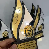 تندیس یادبود
