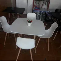 میز و صندلی ناهارخوری غذاخوری پلاستیکی کم جا سفید|میز و صندلی غذاخوری|تهران, خرمشهر|دیوار