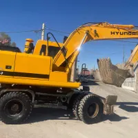 بیل مکانیکی لاستیکی۲۰۰۵