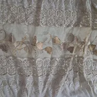 پرده کتان با گلدوزی