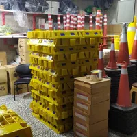 راهبند ترافیکی فلزی دستی چرخ دار و ثابت|فروشگاه و مغازه|تهران, سنگلج (شاپور)|دیوار
