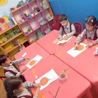کودکستان نوشین ۱۰ماهه تا۶سال هر روز۶/۵ صبح تا ۵عصر|خدمات آموزشی|اصفهان, سپاهان‌شهر|دیوار