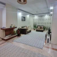 ۷۵متریک خواب، همیلا، سالن پرده خور