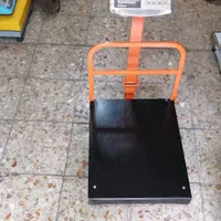 باسکول ۳۰۰ کیلوگرمی با کفه ۴۰در۵۰ سنگین|فروشگاه و مغازه|تبریز, |دیوار