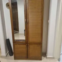 جاکفشی و کمد